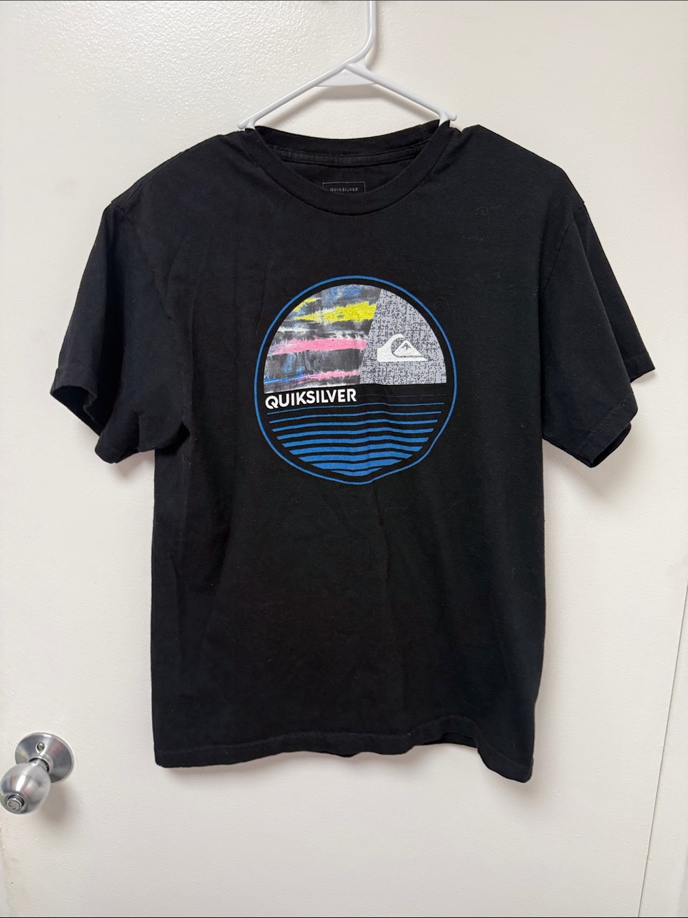 Quiksilver Vintage Black Tee with Multicolor Circular Graphic